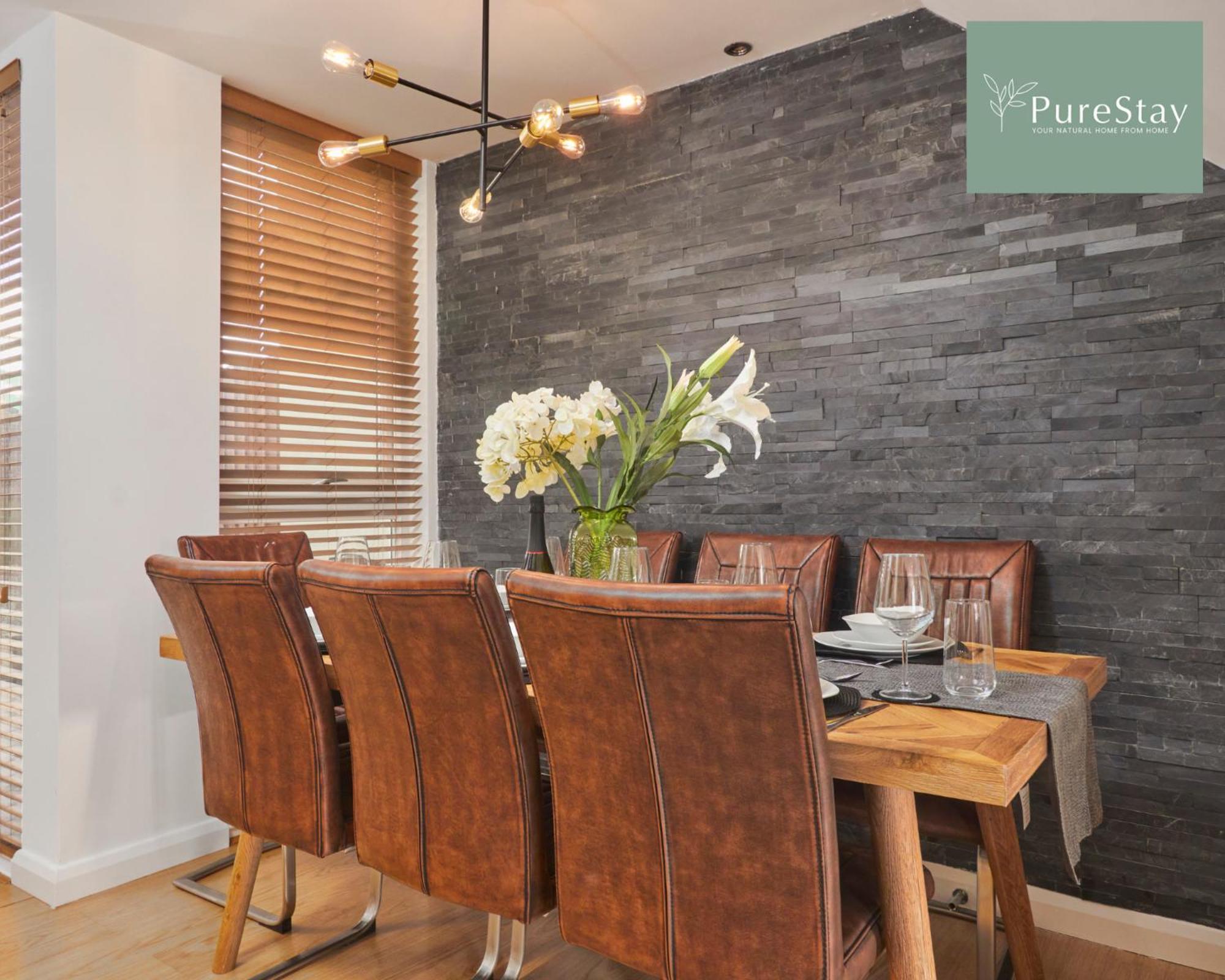 Superb House Manchester Near Etihad With Free Parking Sleeps 8 Exterior photo