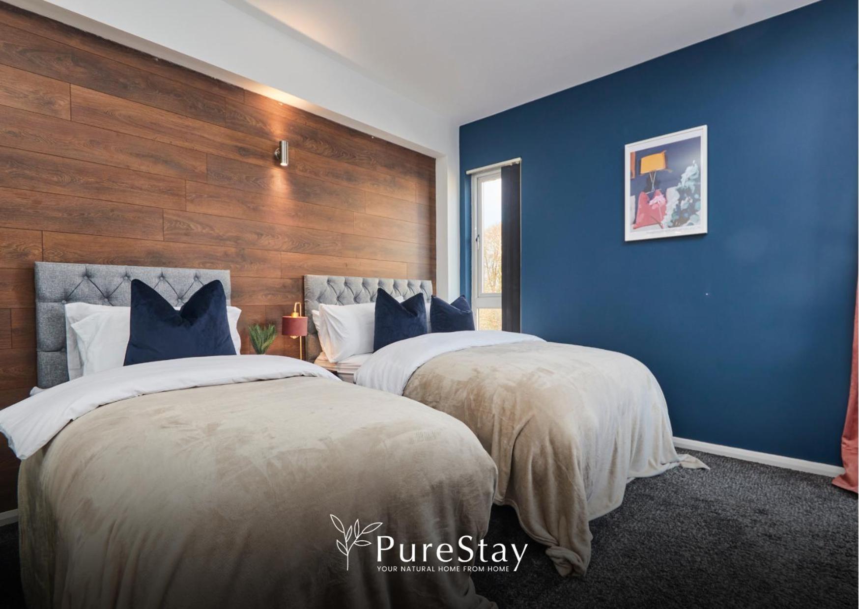 Superb House Manchester Near Etihad With Free Parking Sleeps 8 Exterior photo