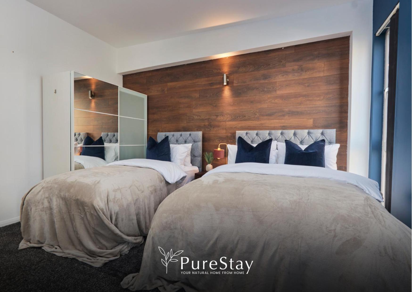 Superb House Manchester Near Etihad With Free Parking Sleeps 8 Exterior photo